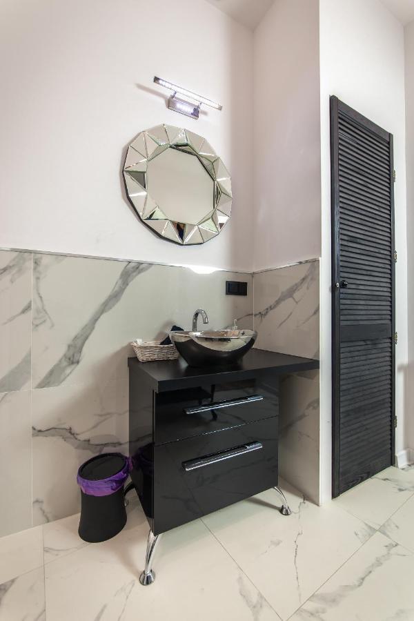 Moonlight Apartament Ζιελόνα Γκόρα Εξωτερικό φωτογραφία
