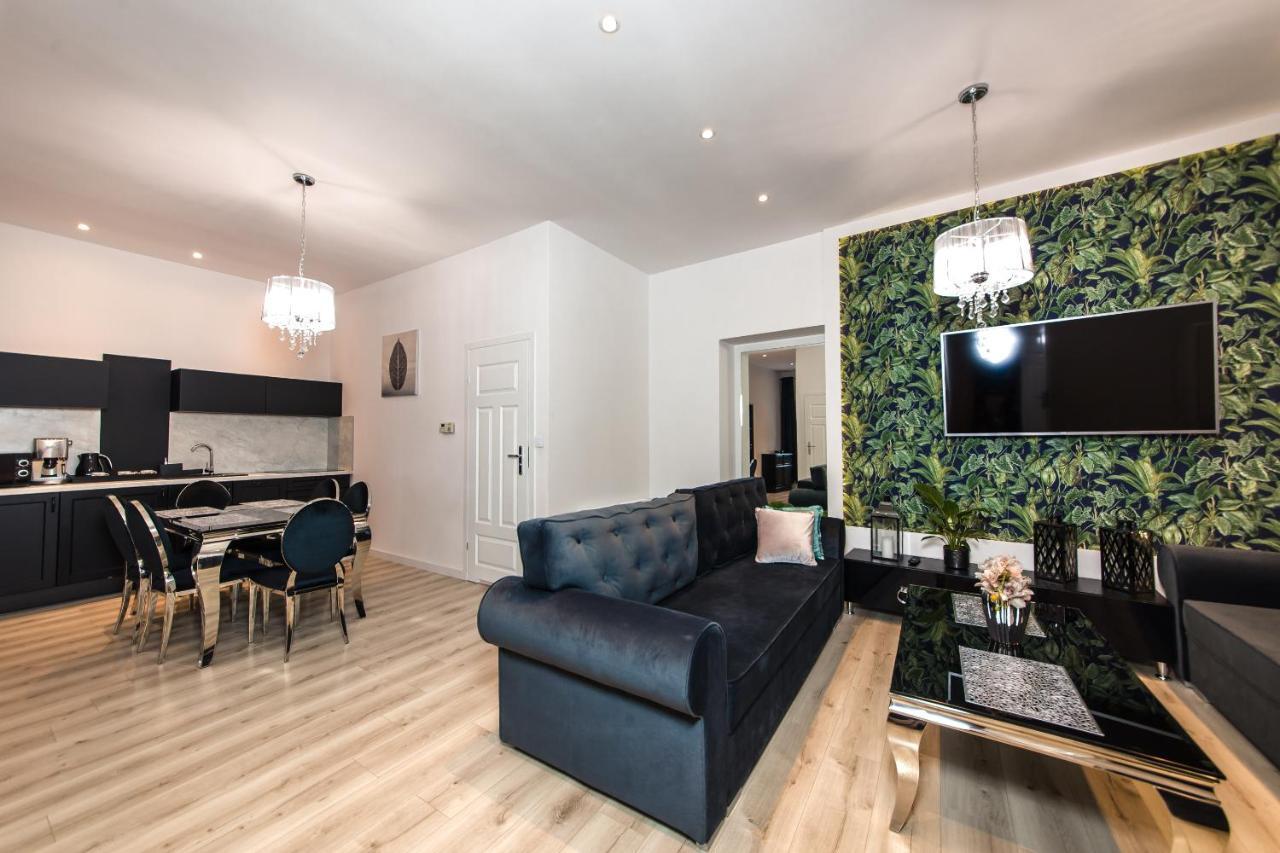 Moonlight Apartament Ζιελόνα Γκόρα Εξωτερικό φωτογραφία